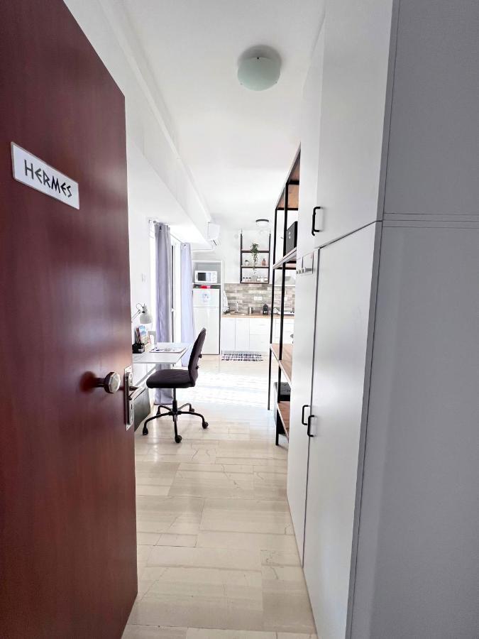 Hermes New & Comfy Studio - 25' Walk To The Acropolis Atenas Exterior foto
